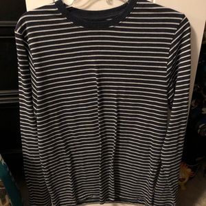 Striped white and navy/black old navy long sleeve